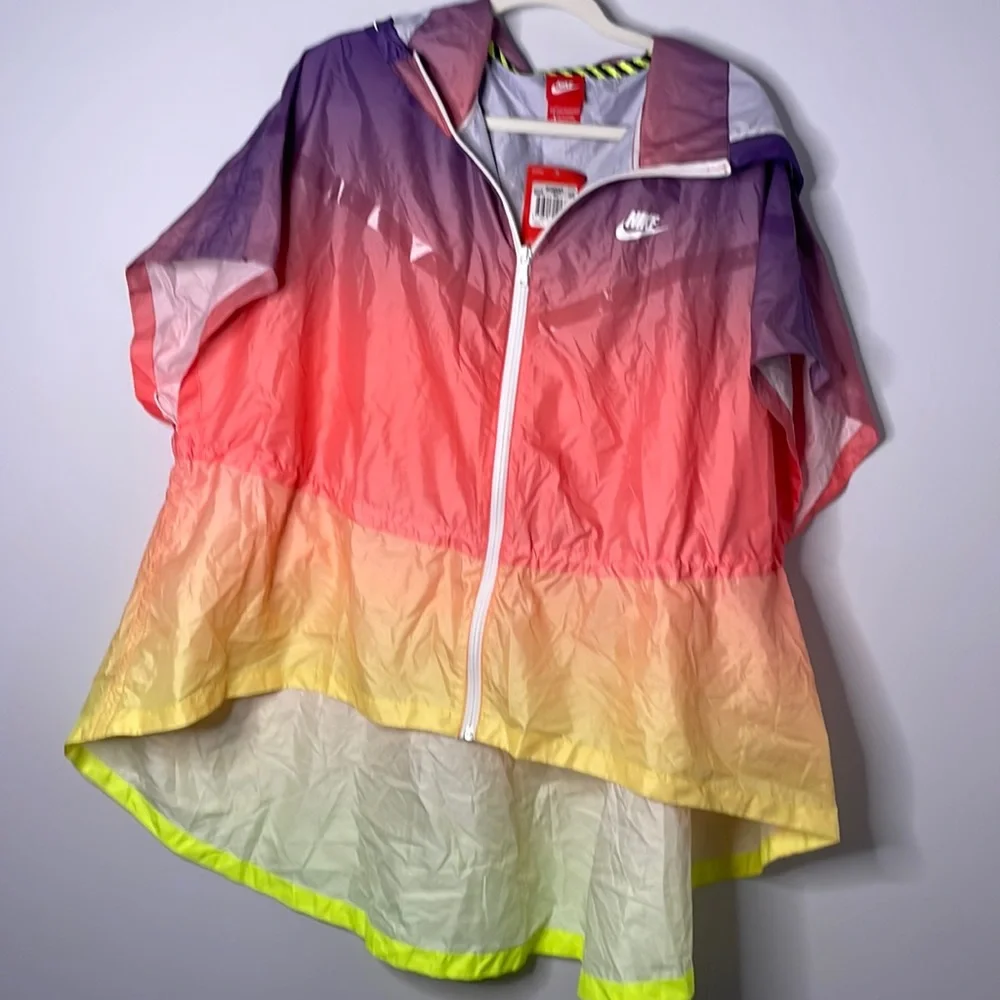 NWT Nike Sunset Poncho - Picture 4 of 8